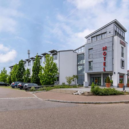 Hotel Leipheim Sued Экстерьер фото